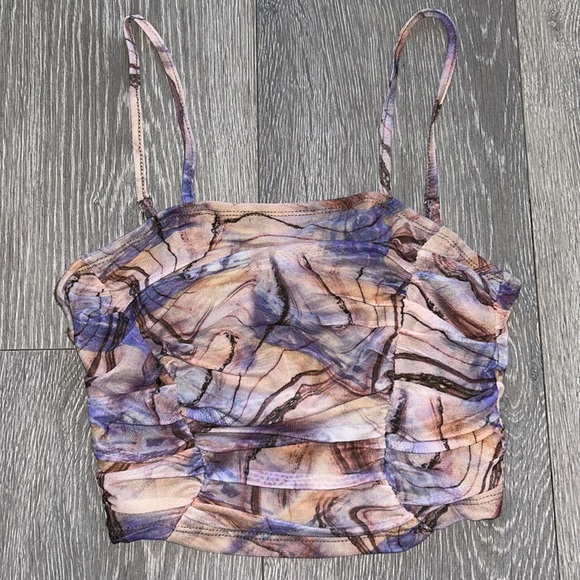 Two marble designed cropped tank tops - Picture 3 of 3